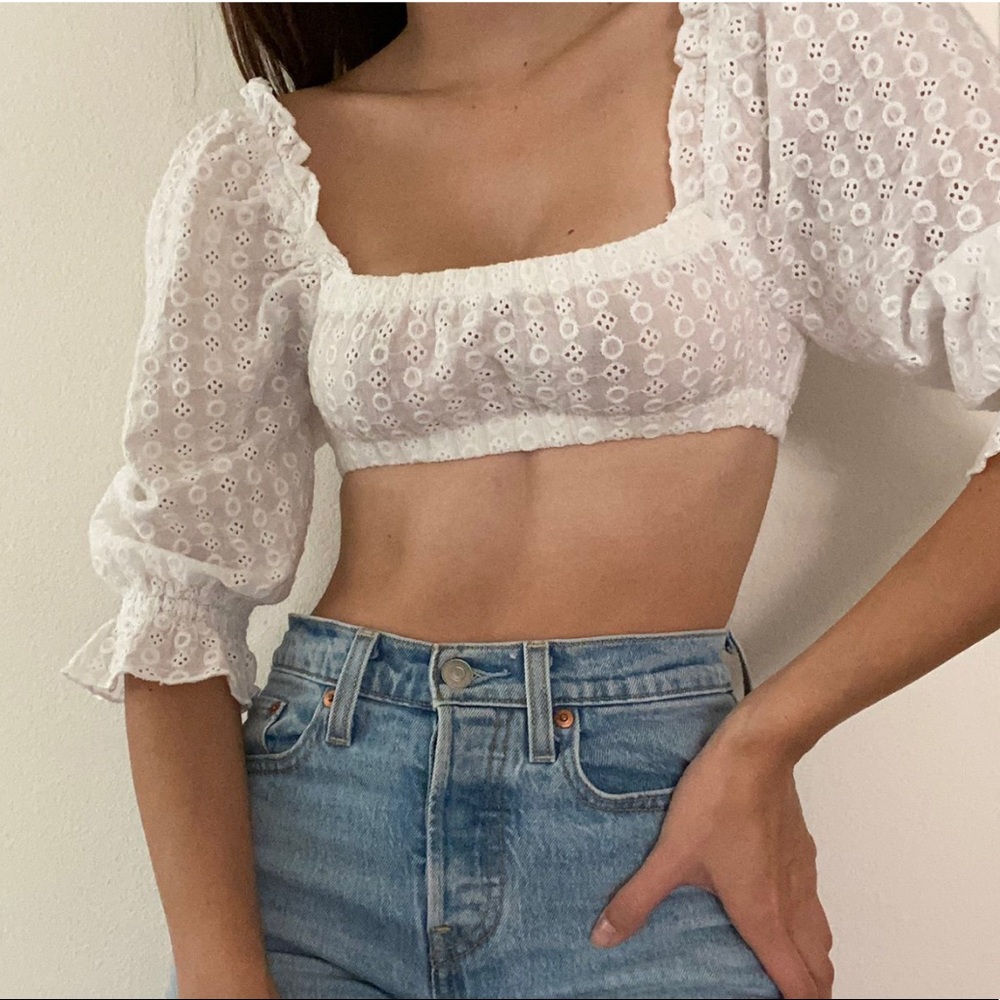 Verge girl eye let crop top